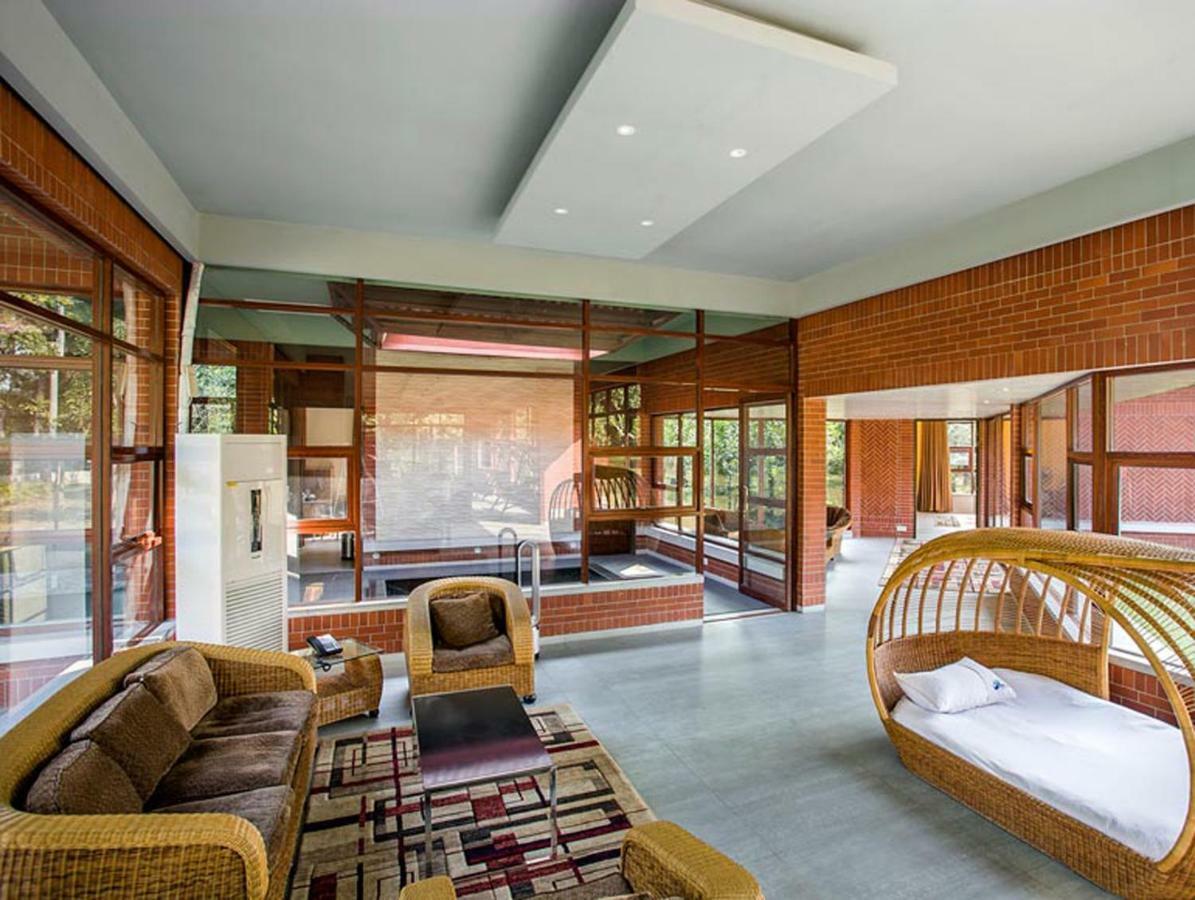 Sarah Resort Gazipur Exterior photo