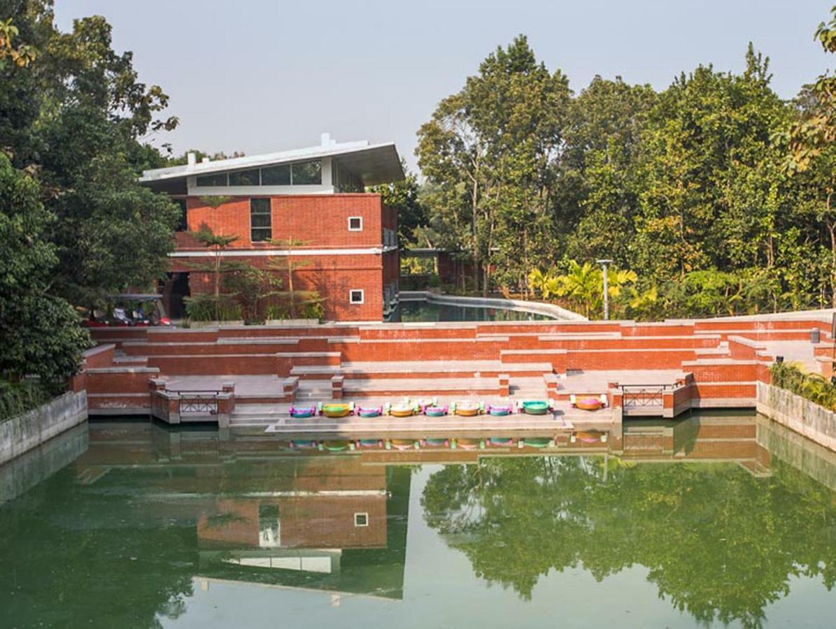 Sarah Resort Gazipur Exterior photo