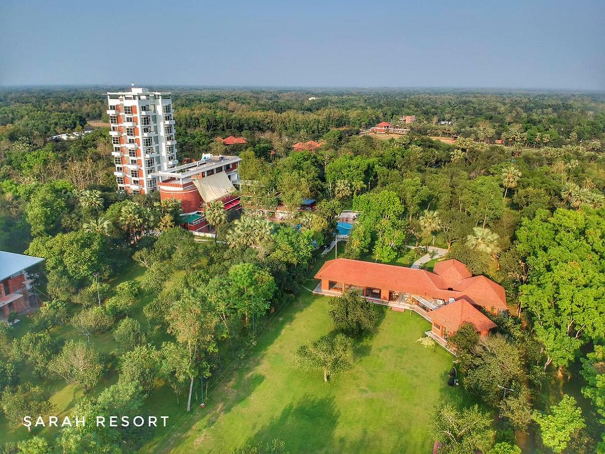 Sarah Resort Gazipur Exterior photo