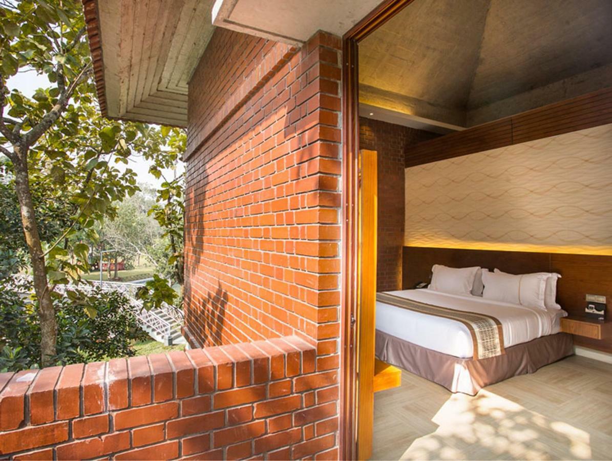 Sarah Resort Gazipur Exterior photo