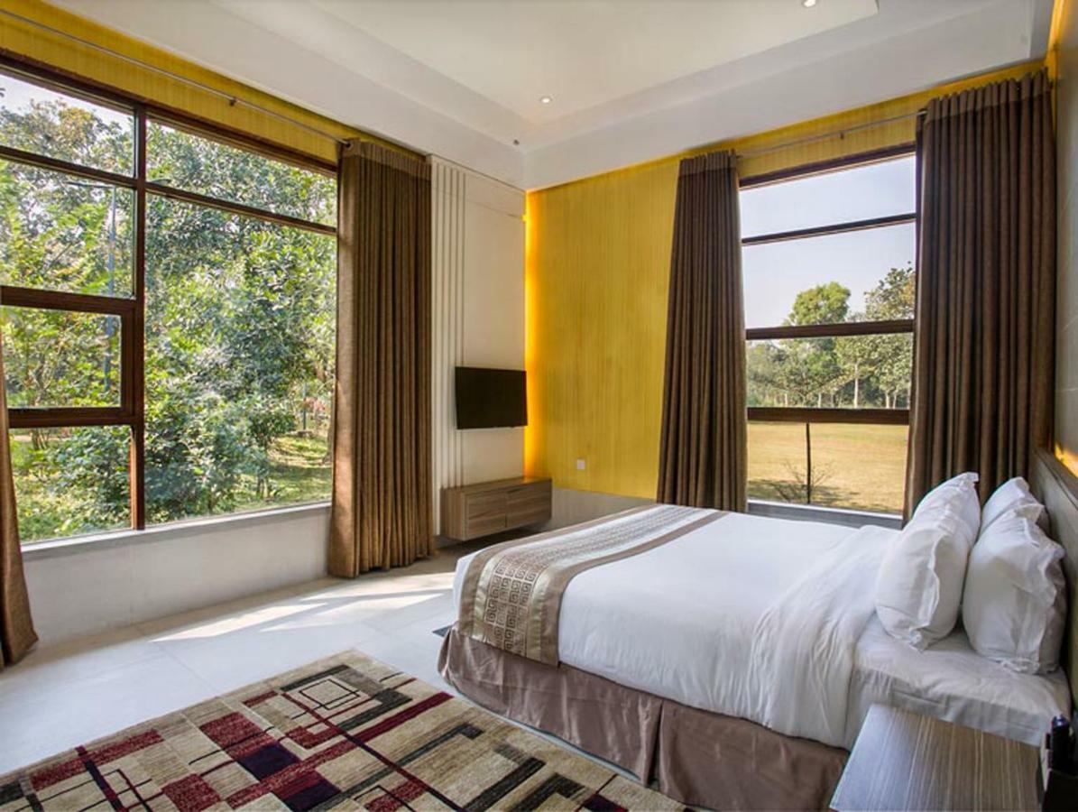 Sarah Resort Gazipur Exterior photo